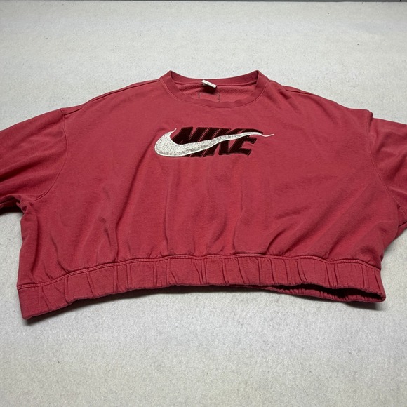Nike Cropped Sweatshirt Big Logo Center Swoosh Fleece Pullover Red Pink Women XL - Picture 11 of 13